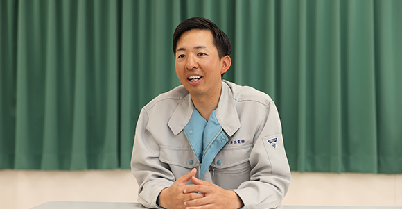 写真：営業課社員